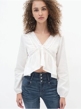 Aeropostale White V-Neck Crochet Babydoll Blouse